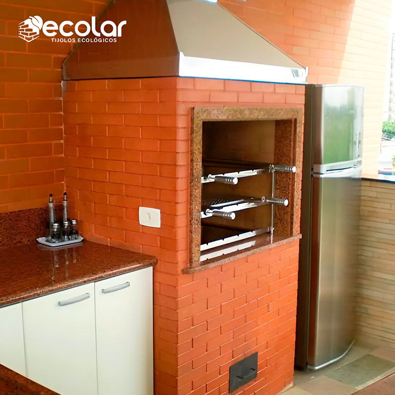 Área Gourmet / Churrasqueira de Tijolo Ecológico